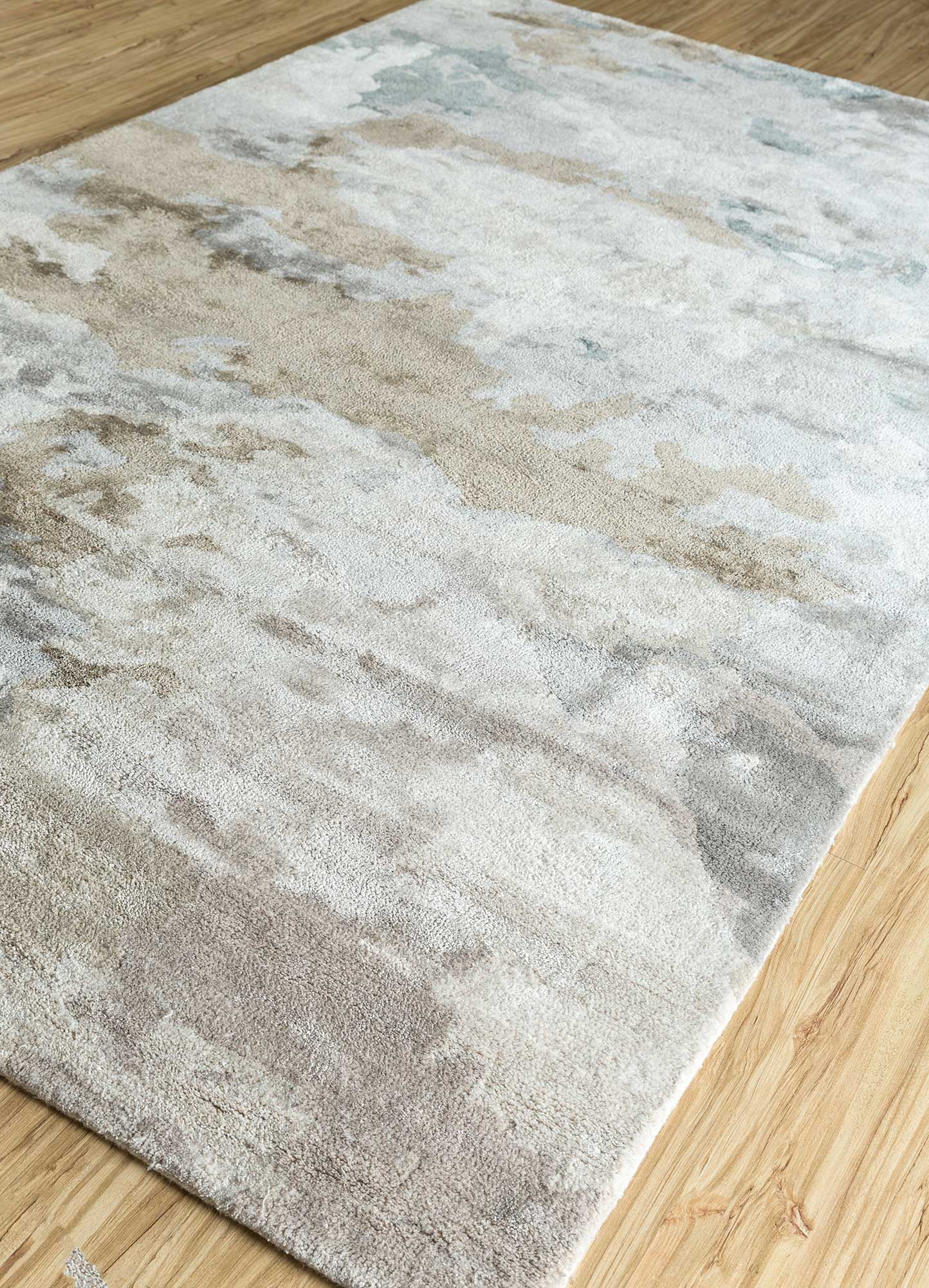 SILVER DAWN RUG FLOOR