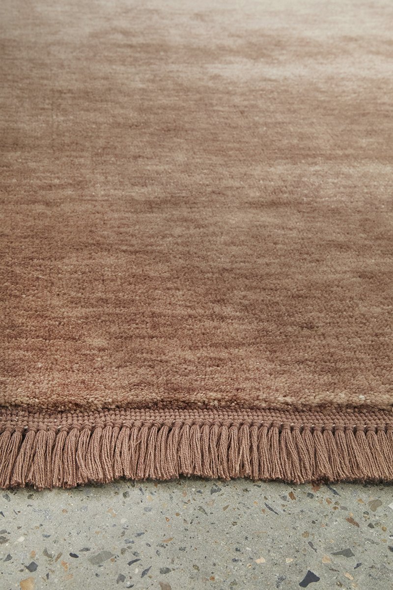 CONSCIOUS LOOM KINSHIP MOCHA MOUSSE WOOL RUG FRINGE