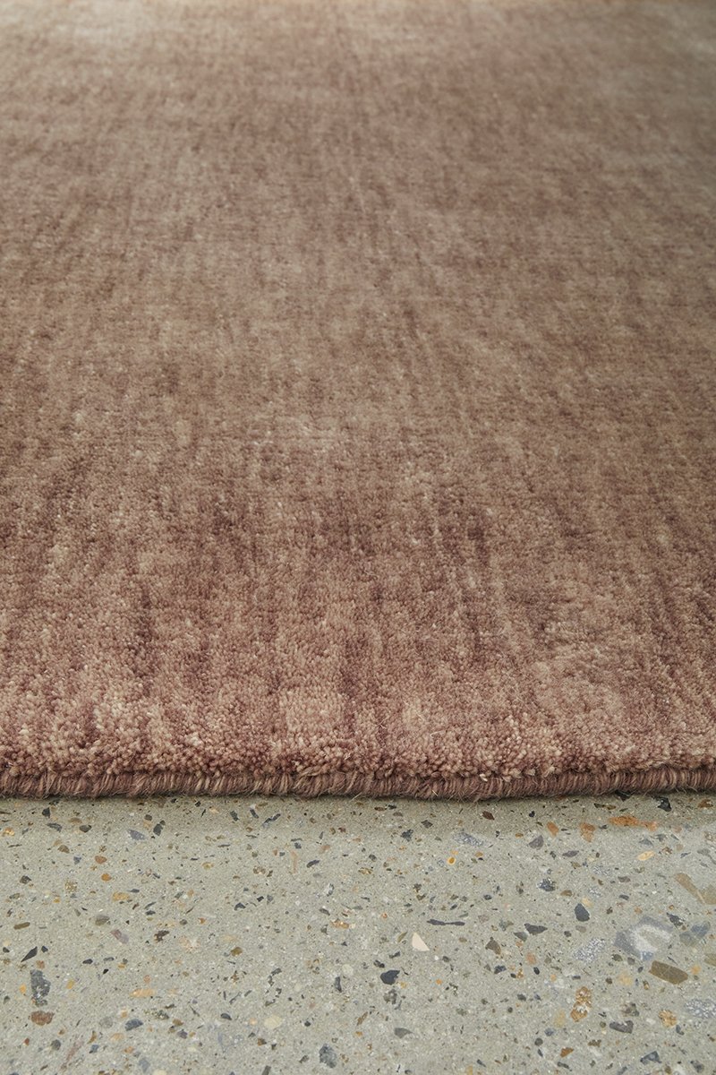 CONSCIOUS LOOM KINSHIP MOCHA MOUSSE WOOL RUG SIDE